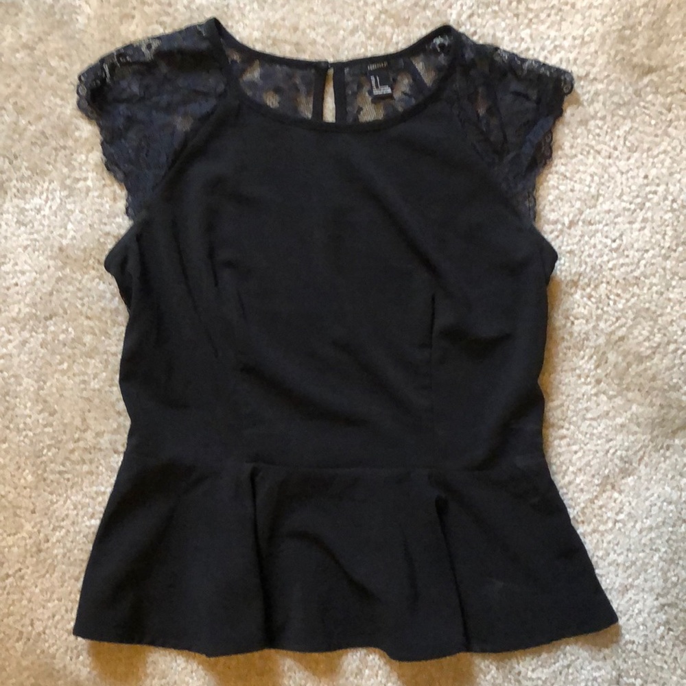 Forever 21 tailored lace top